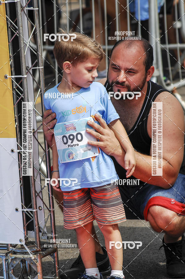 Achetez vos photos de l'vnementCorrida Kids Tivoli sur Fotop