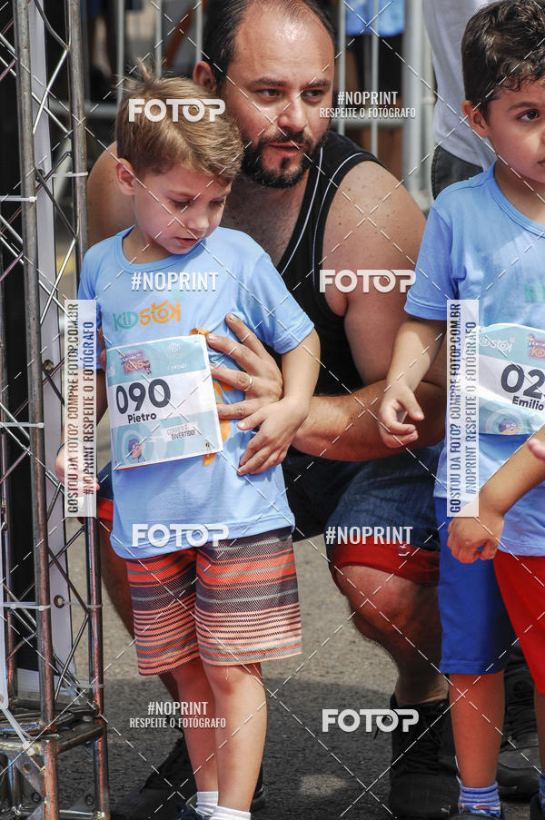 Achetez vos photos de l'vnementCorrida Kids Tivoli sur Fotop