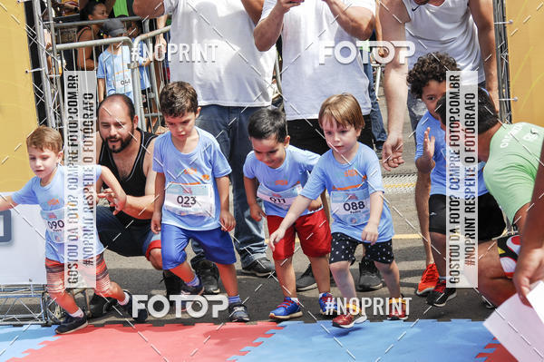 Achetez vos photos de l'vnementCorrida Kids Tivoli sur Fotop