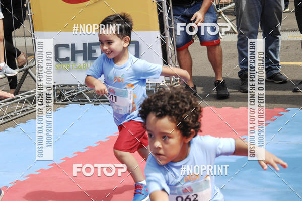 Achetez vos photos de l'vnementCorrida Kids Tivoli sur Fotop