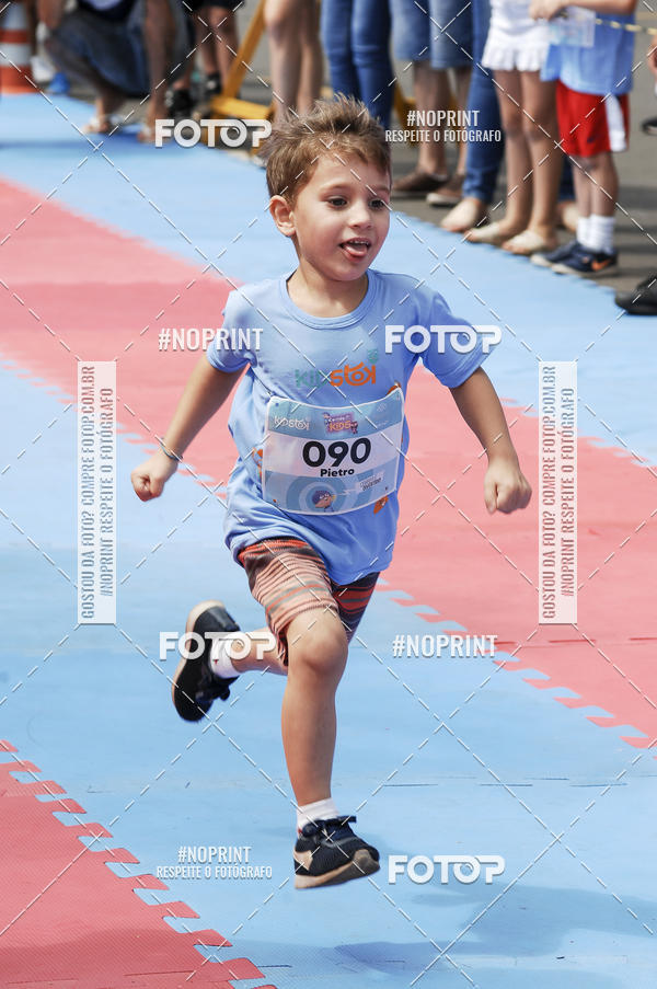 Achetez vos photos de l'vnementCorrida Kids Tivoli sur Fotop