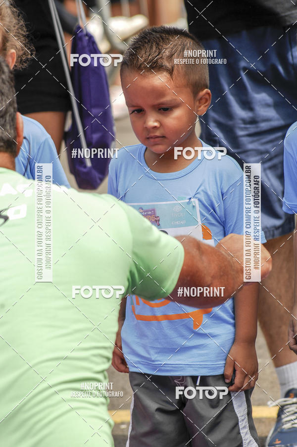 Achetez vos photos de l'vnementCorrida Kids Tivoli sur Fotop