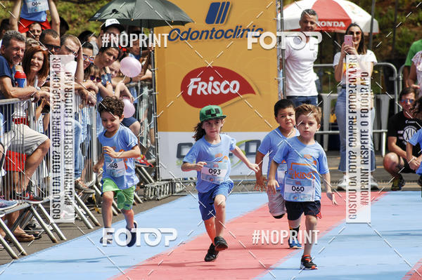 Achetez vos photos de l'vnementCorrida Kids Tivoli sur Fotop