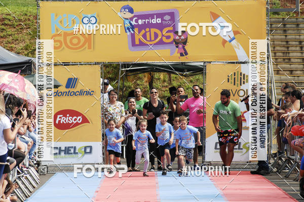 Buy your photos of the eventCorrida Kids Tivoli on Fotop