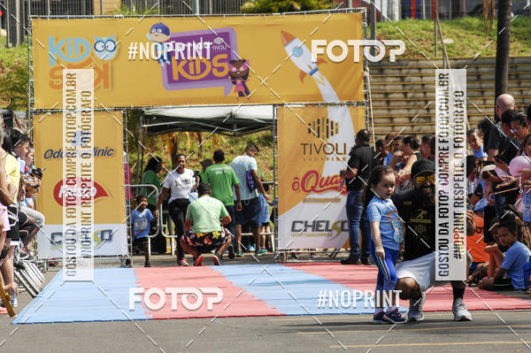 Achetez vos photos de l'vnementCorrida Kids Tivoli sur Fotop