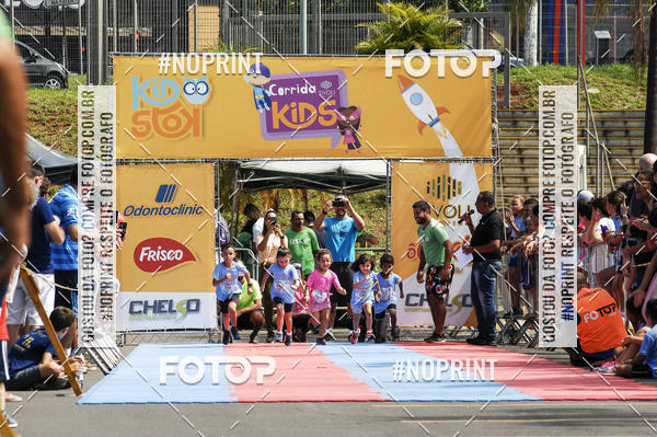 Compre as suas fotos do eventoCorrida Kids Tivoli no Fotop