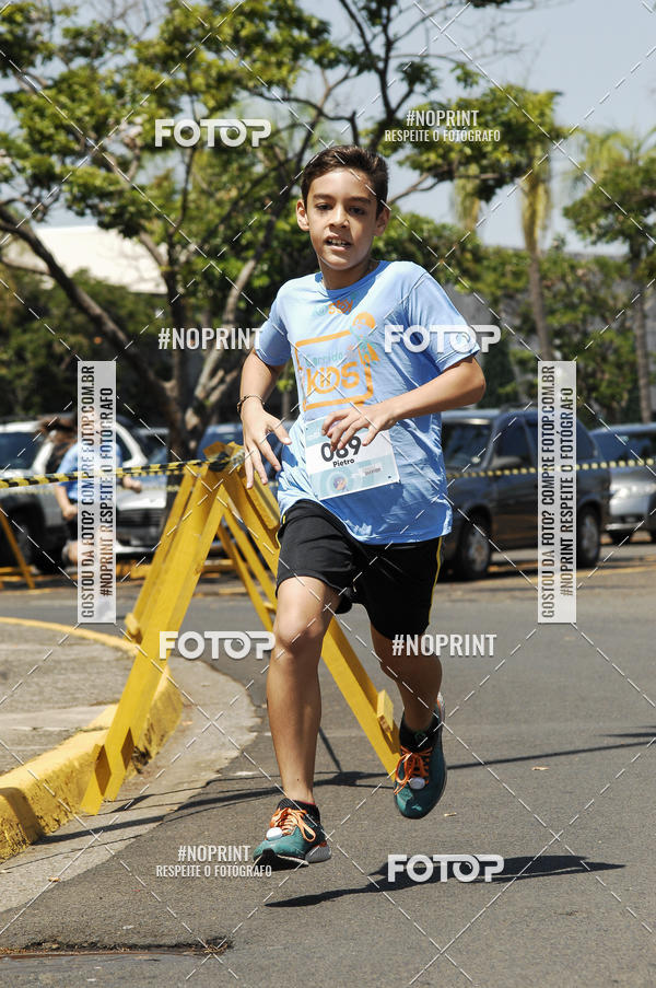 Buy your photos of the eventCorrida Kids Tivoli on Fotop