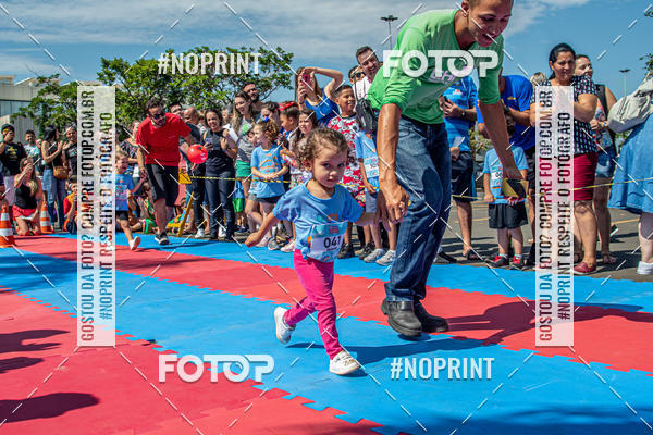 Buy your photos of the eventCorrida Kids Tivoli on Fotop