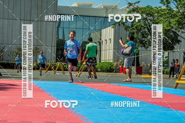 Achetez vos photos de l'vnementCorrida Kids Tivoli sur Fotop