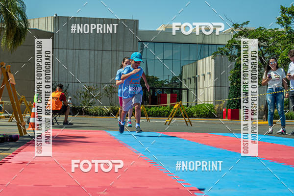 Achetez vos photos de l'vnementCorrida Kids Tivoli sur Fotop