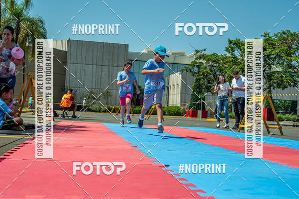 Achetez vos photos de l'vnementCorrida Kids Tivoli sur Fotop