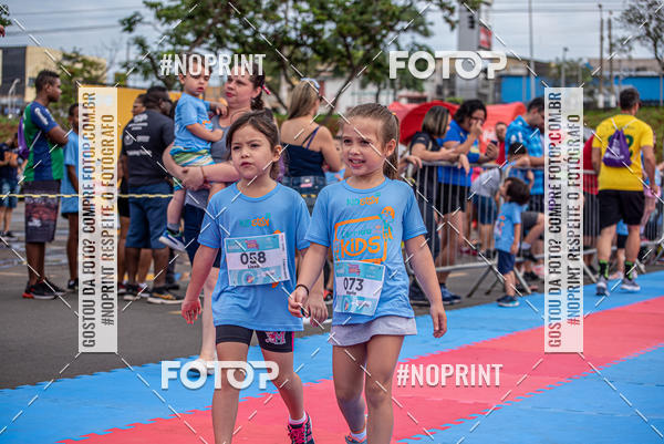 Compre as suas fotos do eventoCorrida Kids Tivoli no Fotop