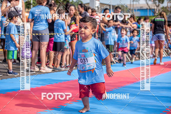 Achetez vos photos de l'vnementCorrida Kids Tivoli sur Fotop