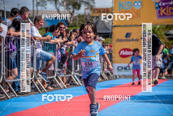 Achetez vos photos de l'vnementCorrida Kids Tivoli sur Fotop