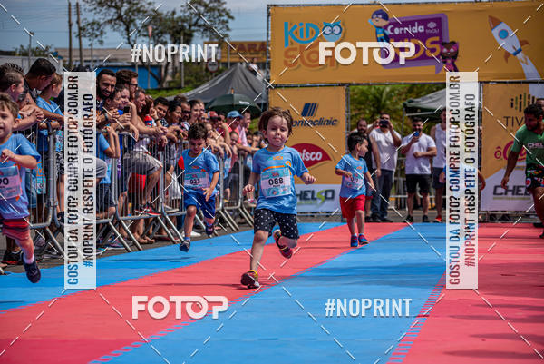 Achetez vos photos de l'vnementCorrida Kids Tivoli sur Fotop