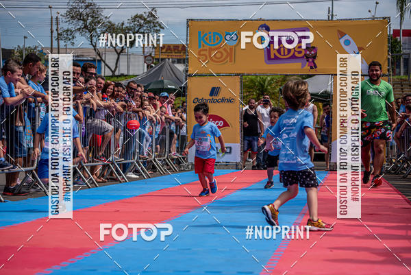 Achetez vos photos de l'vnementCorrida Kids Tivoli sur Fotop