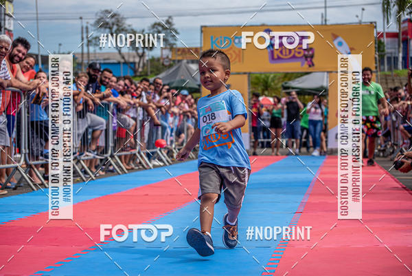 Buy your photos of the eventCorrida Kids Tivoli on Fotop