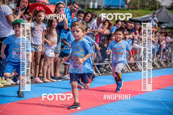 Achetez vos photos de l'vnementCorrida Kids Tivoli sur Fotop