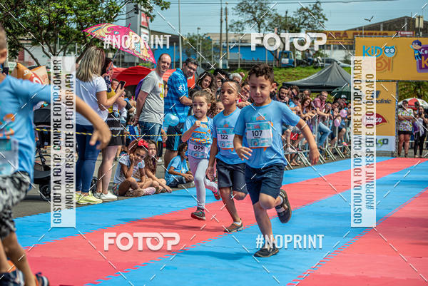 Achetez vos photos de l'vnementCorrida Kids Tivoli sur Fotop