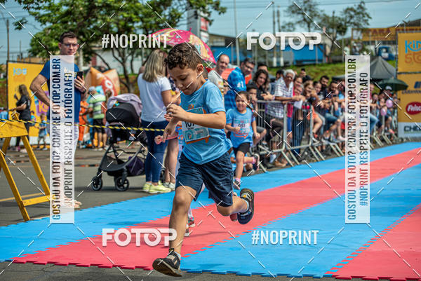 Achetez vos photos de l'vnementCorrida Kids Tivoli sur Fotop