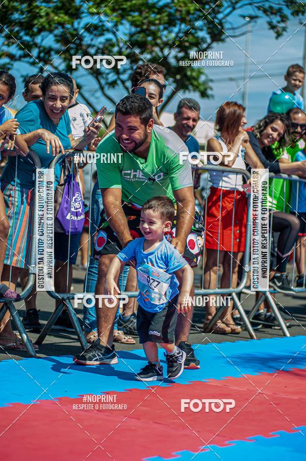 Buy your photos of the eventCorrida Kids Tivoli on Fotop