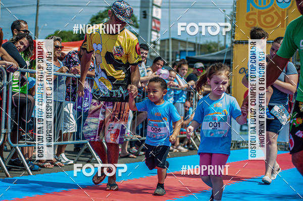 Buy your photos of the eventCorrida Kids Tivoli on Fotop