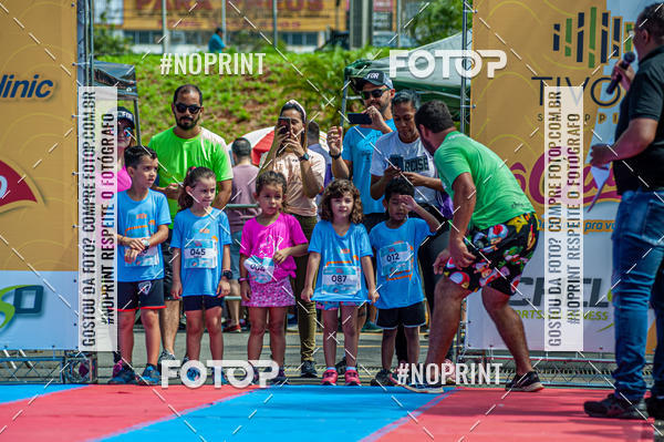 Buy your photos of the eventCorrida Kids Tivoli on Fotop