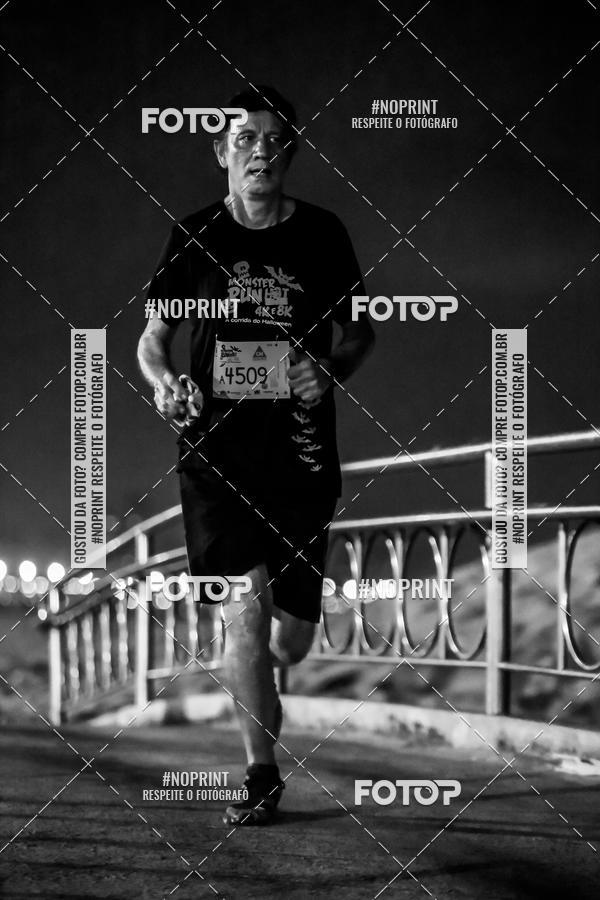 Buy your photos of the eventMONSTER RUN 8K on Fotop