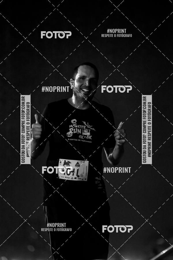 Buy your photos of the eventMONSTER RUN 8K on Fotop