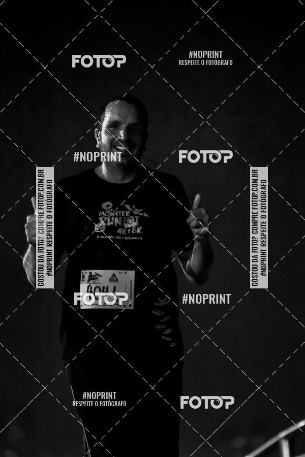 Buy your photos of the eventMONSTER RUN 8K on Fotop