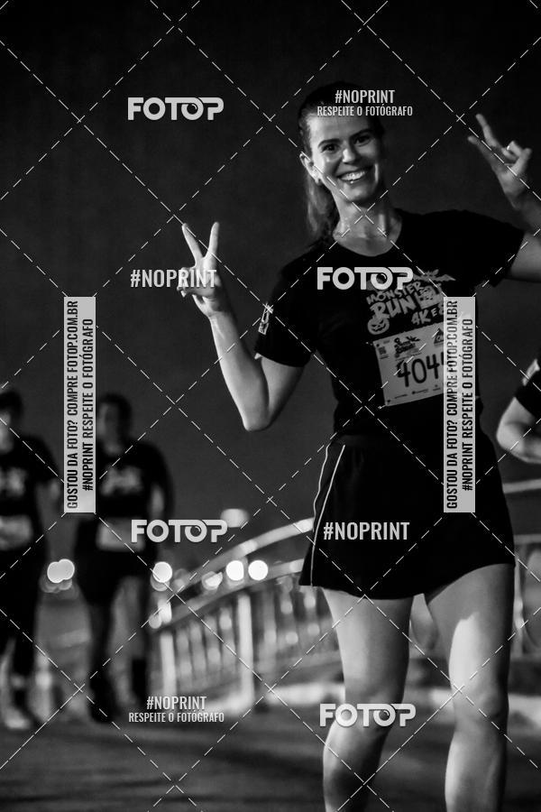 Buy your photos of the eventMONSTER RUN 8K on Fotop