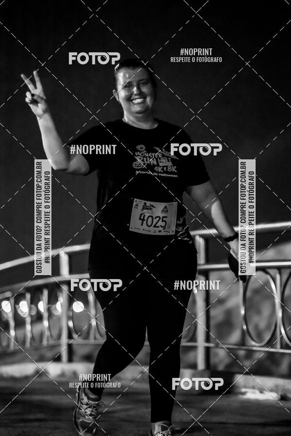 Buy your photos of the eventMONSTER RUN 8K on Fotop