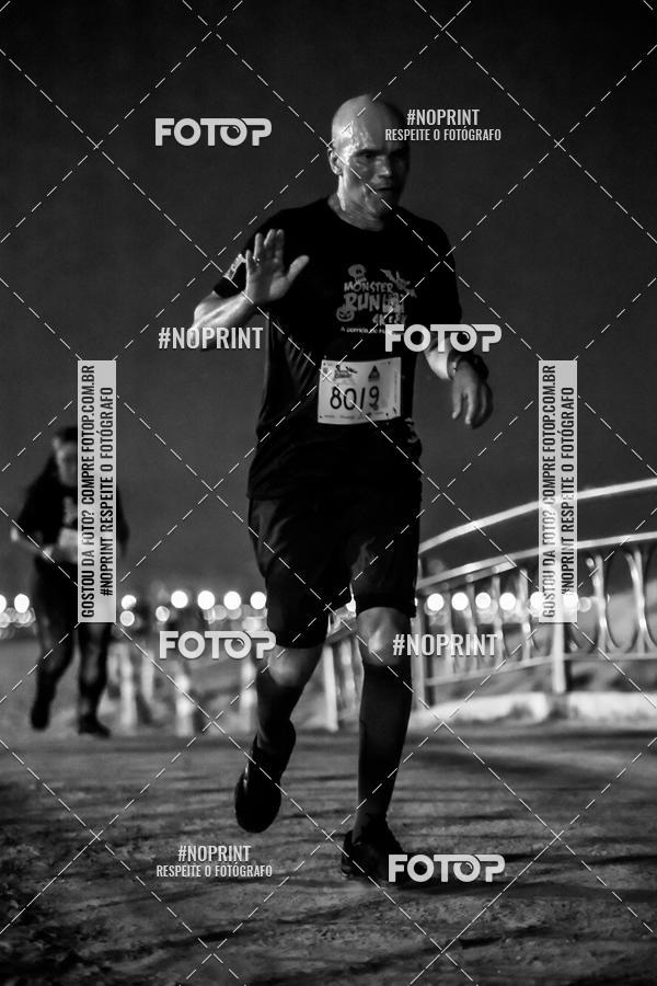 Buy your photos of the eventMONSTER RUN 8K on Fotop