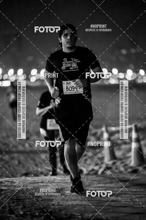 Buy your photos of the eventMONSTER RUN 8K on Fotop