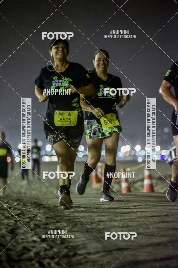 Buy your photos of the eventMONSTER RUN 8K on Fotop