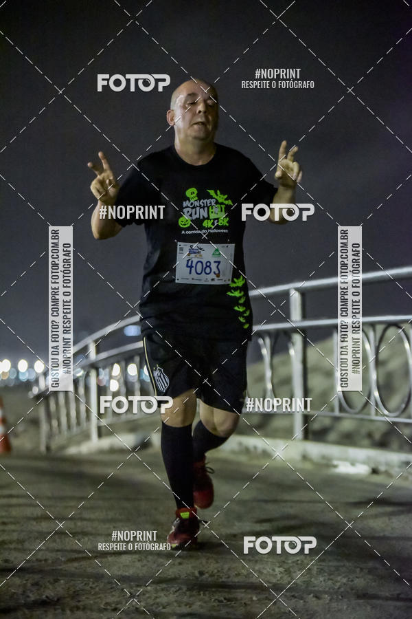 Buy your photos of the eventMONSTER RUN 8K on Fotop