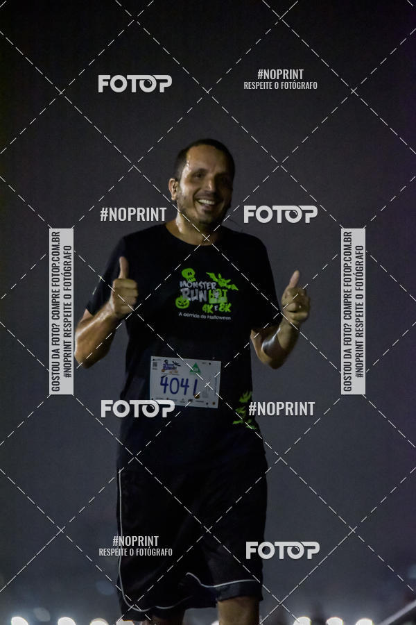 Buy your photos of the eventMONSTER RUN 8K on Fotop