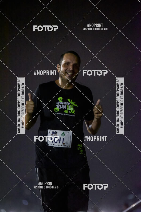 Buy your photos of the eventMONSTER RUN 8K on Fotop