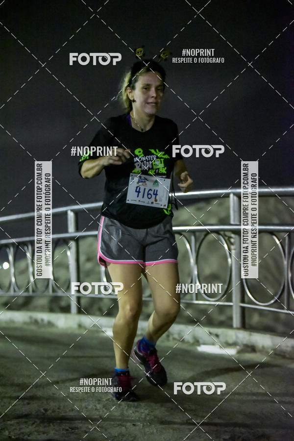 Buy your photos of the eventMONSTER RUN 8K on Fotop
