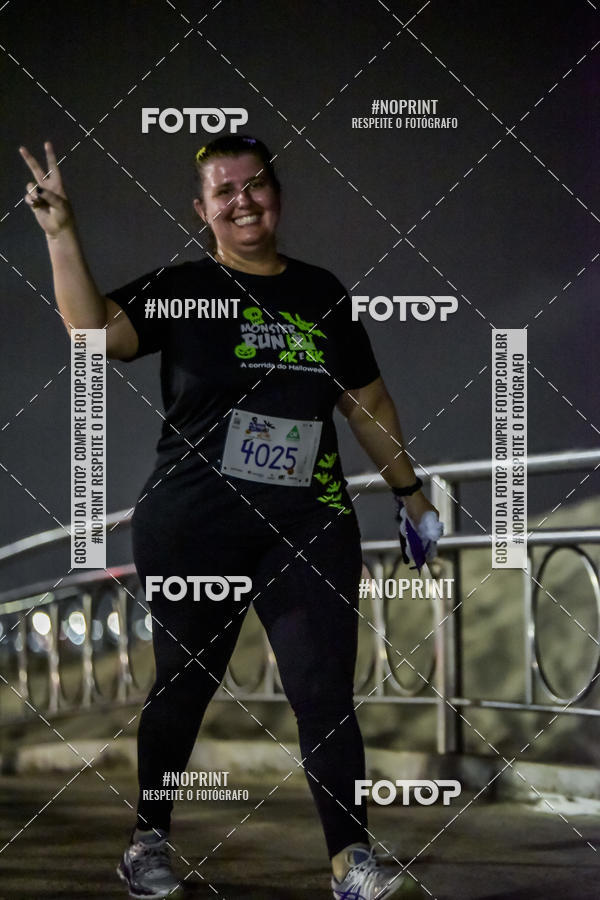 Buy your photos of the eventMONSTER RUN 8K on Fotop