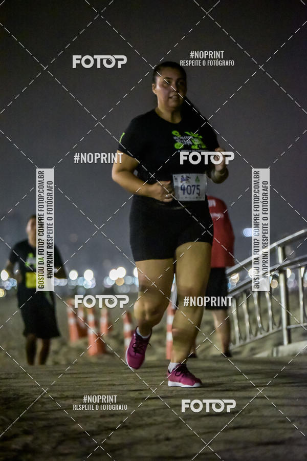 Buy your photos of the eventMONSTER RUN 8K on Fotop