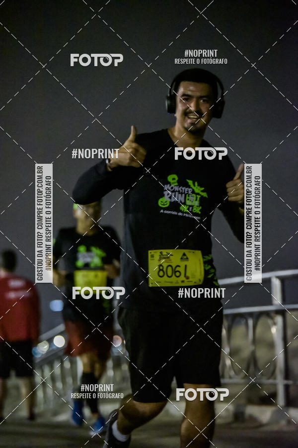 Buy your photos of the eventMONSTER RUN 8K on Fotop