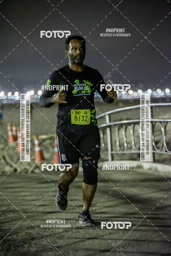 Buy your photos of the eventMONSTER RUN 8K on Fotop