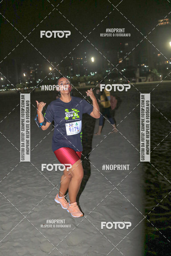 Buy your photos of the eventMONSTER RUN 8K on Fotop