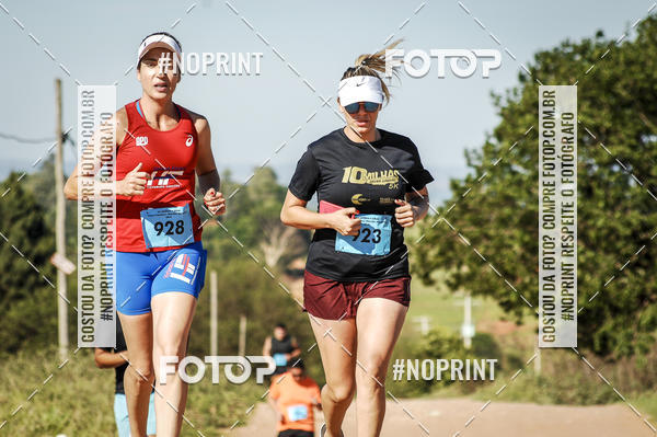 Buy your photos of the event10 MILHAS E 5KM CROSS COUNTRY MARLIA SHOPPING on Fotop