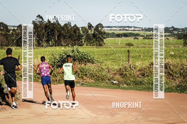 Buy your photos of the event10 MILHAS E 5KM CROSS COUNTRY MARLIA SHOPPING on Fotop