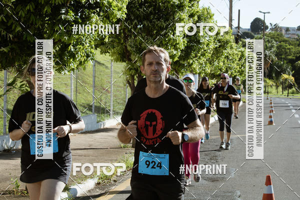 Buy your photos of the event10 MILHAS E 5KM CROSS COUNTRY MARLIA SHOPPING on Fotop