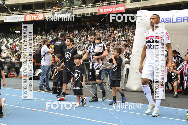 Buy your photos of the eventBotafogo x S�o Paulo � Nilton Santos - 21/09/2019 on Fotop