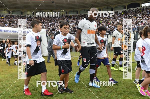 Buy your photos of the eventVasco X Athletico Paranaense � S�o Janu�rio - 22/09/2019 on Fotop