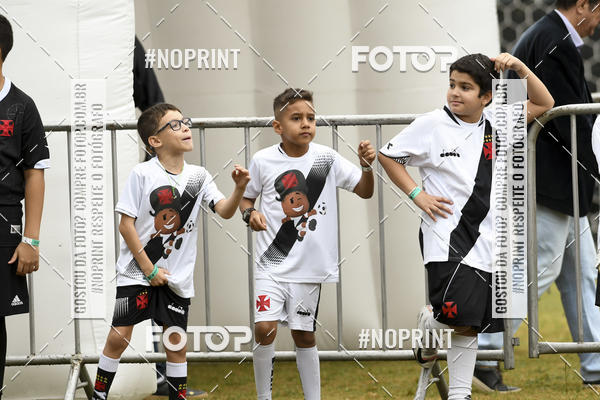 Buy your photos of the eventVasco X Athletico Paranaense � S�o Janu�rio - 22/09/2019 on Fotop